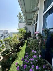 The Tampines Trilliant (D18), Condominium #542228481